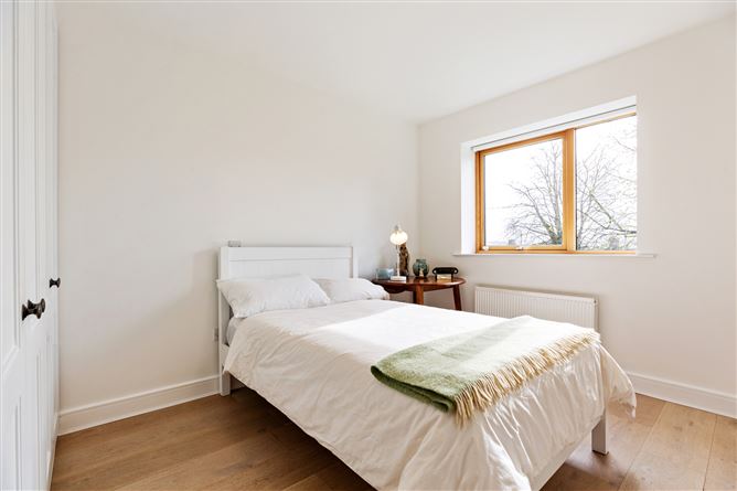 9 The Green, Kensington Lodge, Rochestown Avenue, Dun Laoghaire