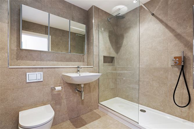 9 The Green, Kensington Lodge, Rochestown Avenue, Dun Laoghaire