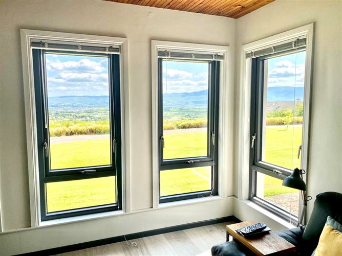 Knockaclogher, Ballyroe Tralee, Co. Kerry, Tralee, Kerry