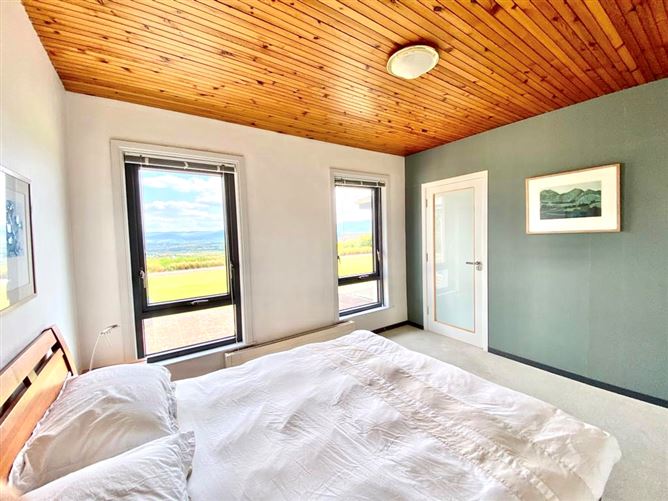 Knockaclogher, Ballyroe Tralee, Co. Kerry, Tralee, Kerry