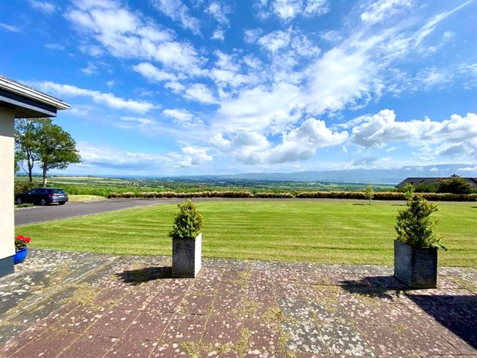 Knockaclogher, Ballyroe Tralee, Co. Kerry, Tralee, Kerry