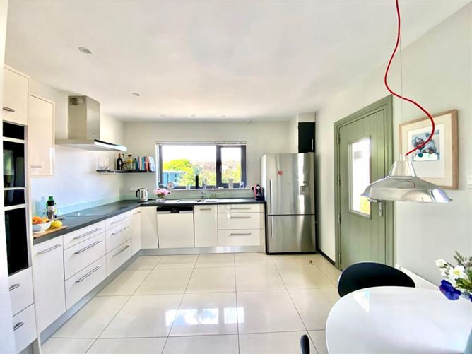 Knockaclogher, Ballyroe Tralee, Co. Kerry, Tralee, Kerry