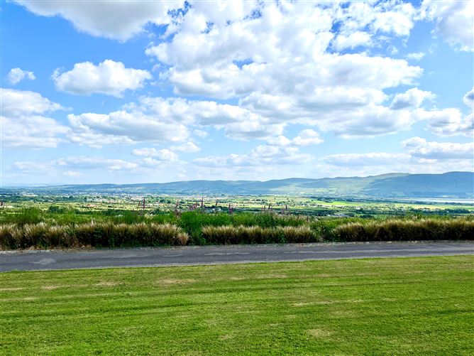 Knockaclogher, Ballyroe Tralee, Co. Kerry, Tralee, Kerry