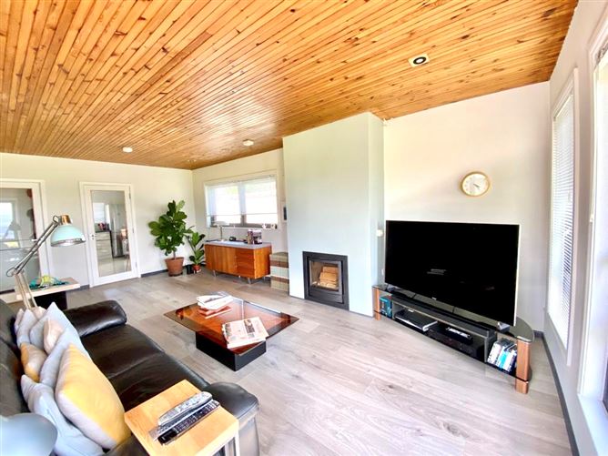 Knockaclogher, Ballyroe Tralee, Co. Kerry, Tralee, Kerry