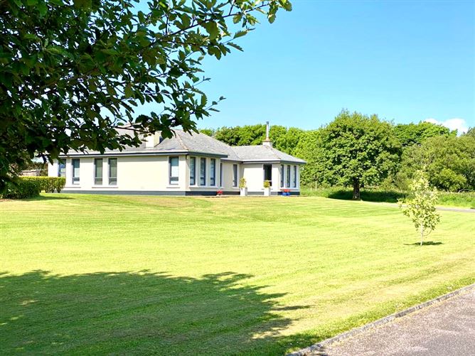 Knockaclogher, Ballyroe Tralee, Co. Kerry, Tralee, Kerry