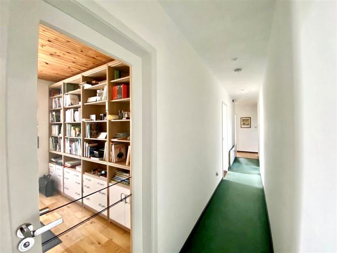 Knockaclogher, Ballyroe Tralee, Co. Kerry, Tralee, Kerry