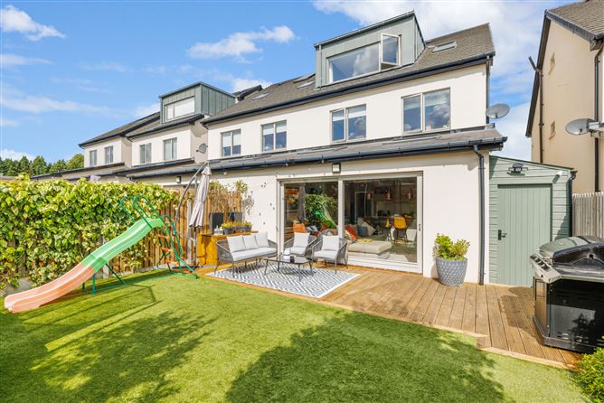 8 Brambledown, Glenamuck Road, Carrickmines, Dublin 18