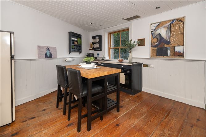 6a Lower Montenotte Road, Montenotte, Cork