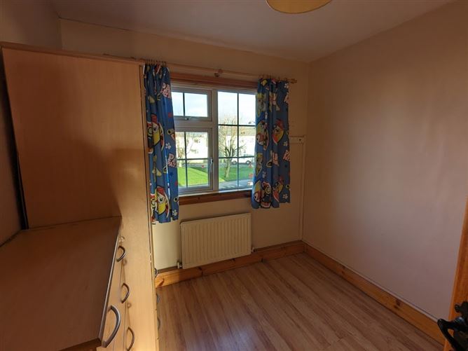 52 Ballygraigue Estate, Nenagh, Co. Tipperary