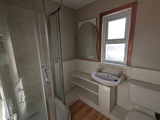 52 Ballygraigue Estate, Nenagh, Co. Tipperary
