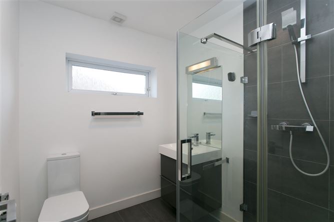 90 Taney Road, Goatstown, Dublin 14