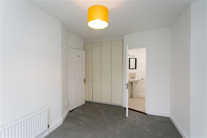141 The Maples, Clonskeagh, Dublin 14