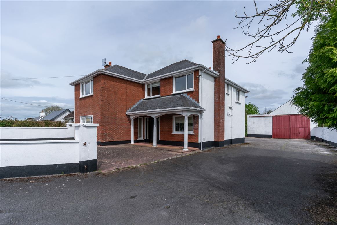 11 Kevin Barry Road, Rathvilly, Co. Carlow