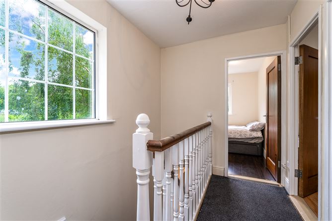 72 Llewellyn Grove, Rathfarnham, Dublin 16