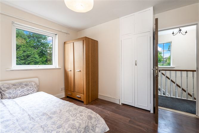 72 Llewellyn Grove, Rathfarnham, Dublin 16