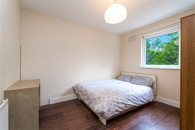 72 Llewellyn Grove, Rathfarnham, Dublin 16