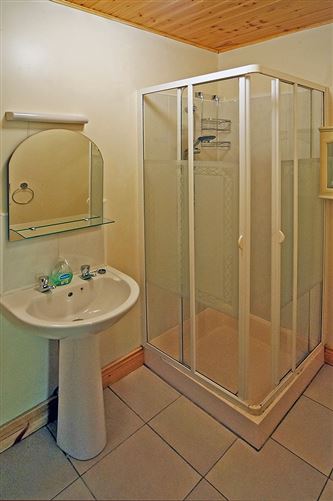 3 Bed in Carna,Carna,  Galway