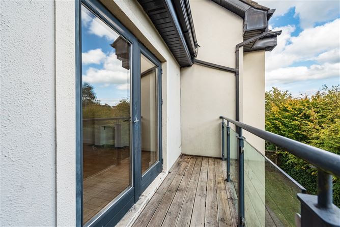 https://photos-a.propertyimages.ie/media/8/1/1/4959118/a90f7abe-0e38-40cc-a67e-465043613414_l.jpg