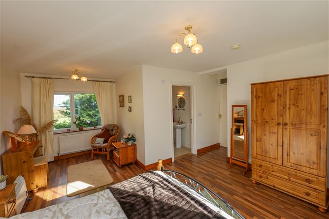 Woodside, Rickardstown, Collinstown, Westmeath