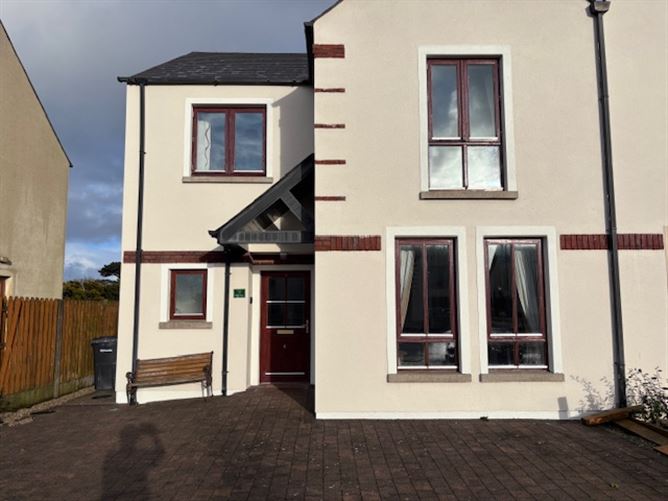 9 The Grange, Kilmore Village, Wexford