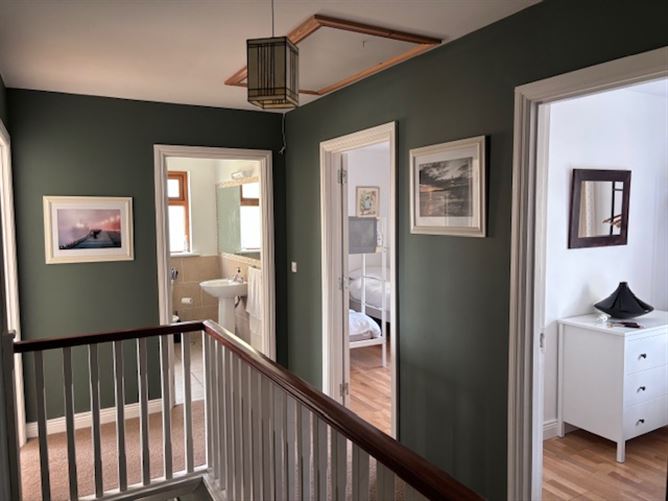 9 The Grange, Kilmore Village, Wexford