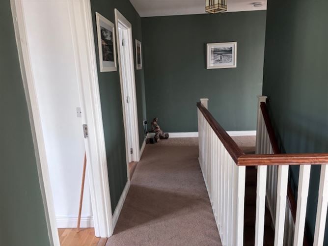 9 The Grange, Kilmore Village, Wexford