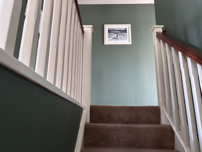 9 The Grange, Kilmore Village, Wexford