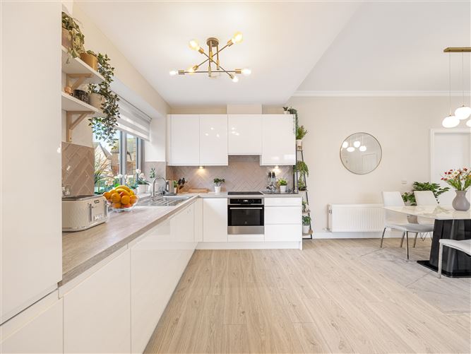 13 Elsmore Gate, Naas, Co. Kildare