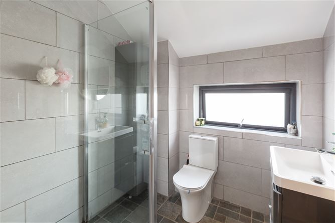 Photo 9 of 12 — 35 Killadreenan Close, Newtownmountkennedy, Wicklow