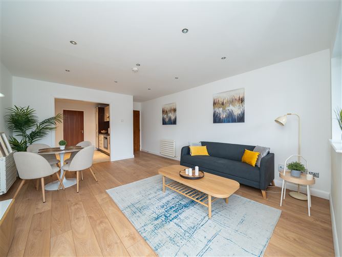 4 Landscape Court , Churchtown, Dublin 14