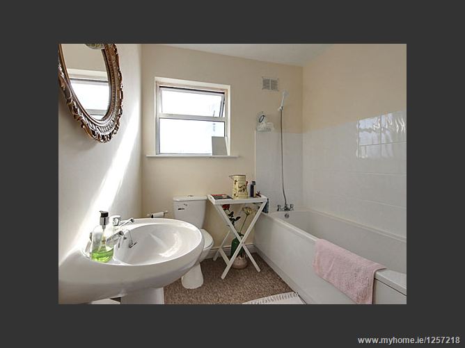 21 Yellow Meadows Park, Clondalkin,  Dublin 22