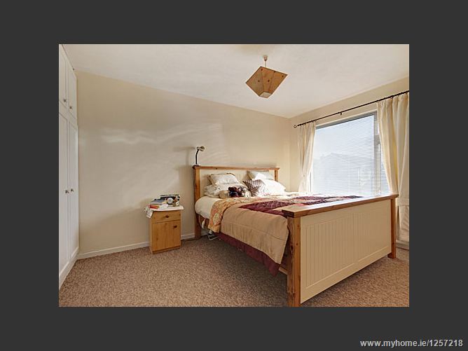 21 Yellow Meadows Park, Clondalkin,  Dublin 22