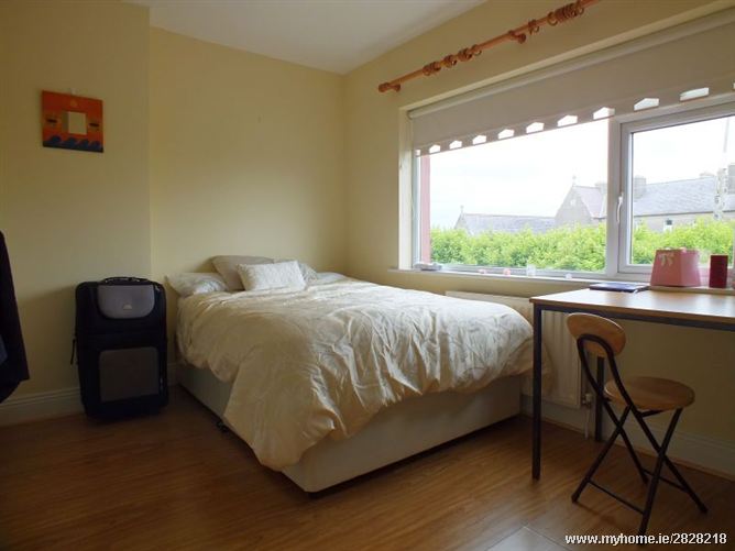 6 Bayview Drive, Wexford Town, Wexford