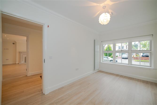 36 Westminster Lawns, Foxrock, Dublin