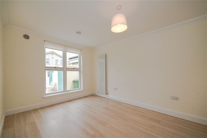 36 Westminster Lawns, Foxrock, Dublin
