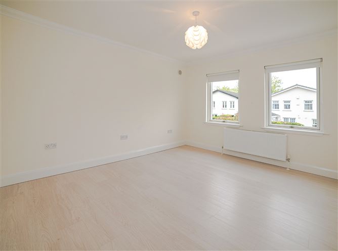 36 Westminster Lawns, Foxrock, Dublin