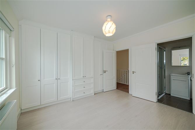 36 Westminster Lawns, Foxrock, Dublin