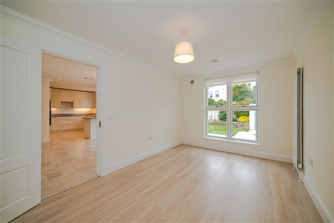 36 Westminster Lawns, Foxrock, Dublin
