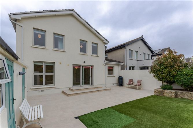 36 Westminster Lawns, Foxrock, Dublin