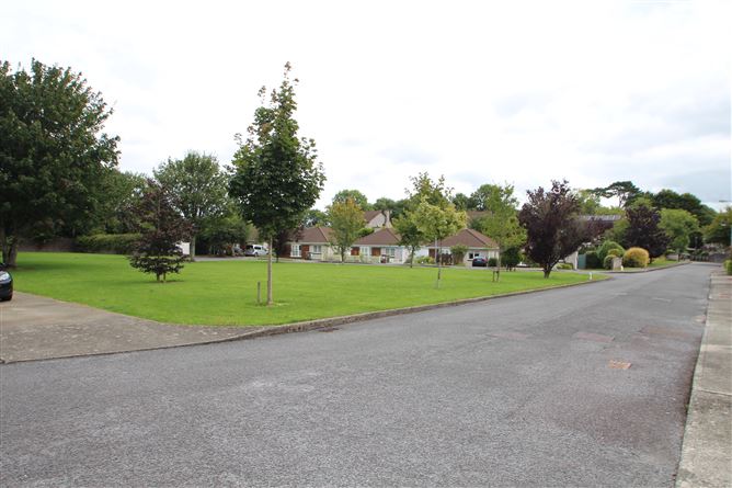11 Castle Hill, Rock Road, Carrigaline, Cork