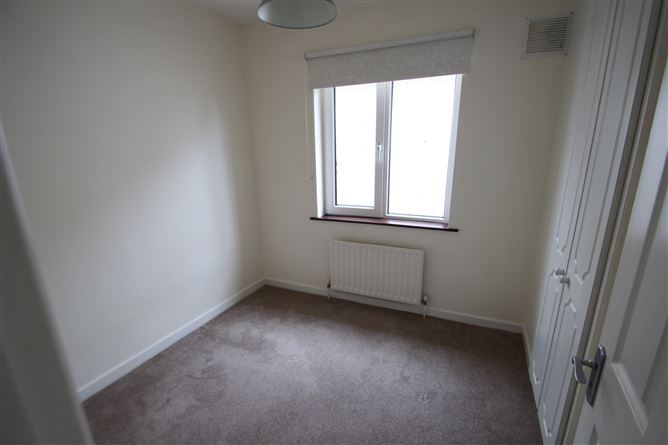 11 Castle Hill, Rock Road, Carrigaline, Cork