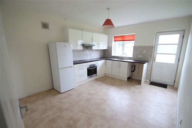 11 Castle Hill, Rock Road, Carrigaline, Cork