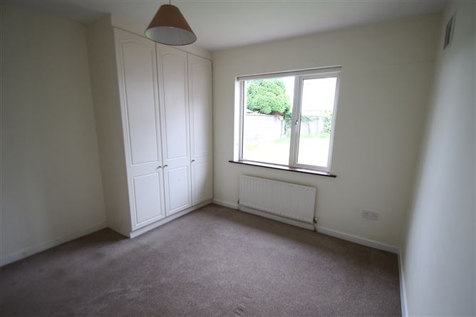 11 Castle Hill, Rock Road, Carrigaline, Cork