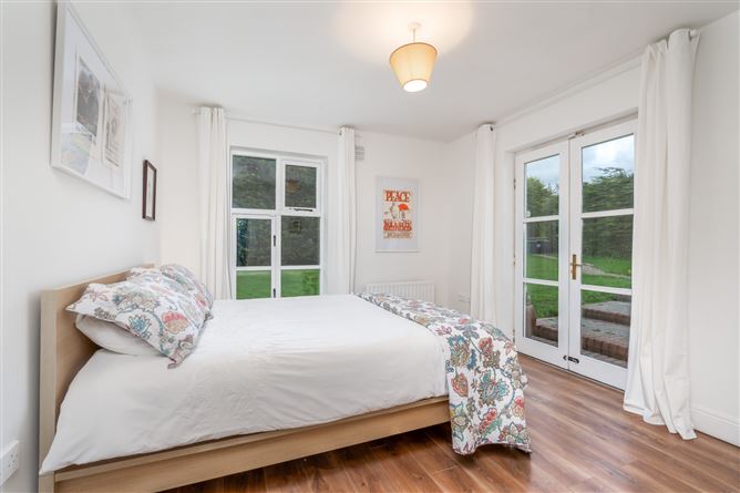 Caladh House, 3 Rathmichael Haven, Ferndale Road, Rathmichael, Dublin 18