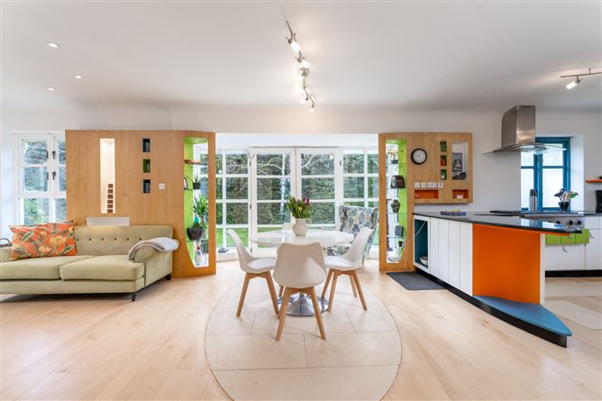 Caladh House, 3 Rathmichael Haven, Ferndale Road, Rathmichael, Dublin 18