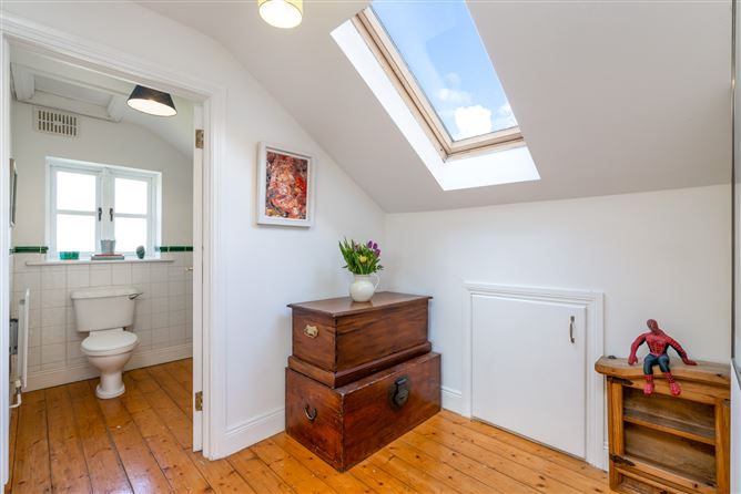 Caladh House, 3 Rathmichael Haven, Ferndale Road, Rathmichael, Dublin 18