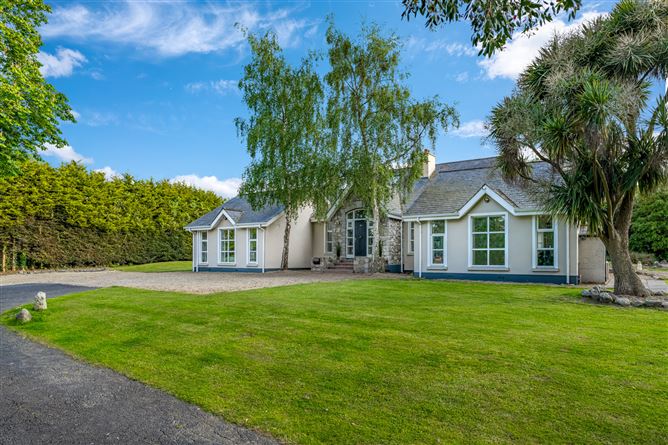 Caladh House, 3 Rathmichael Haven, Ferndale Road, Rathmichael, Dublin 18