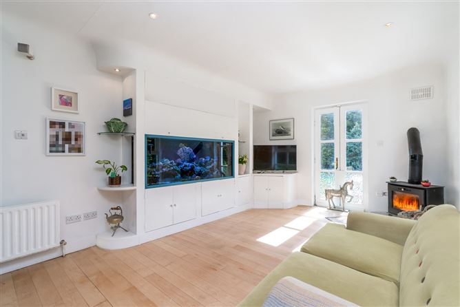 Caladh House, 3 Rathmichael Haven, Ferndale Road, Rathmichael, Dublin 18