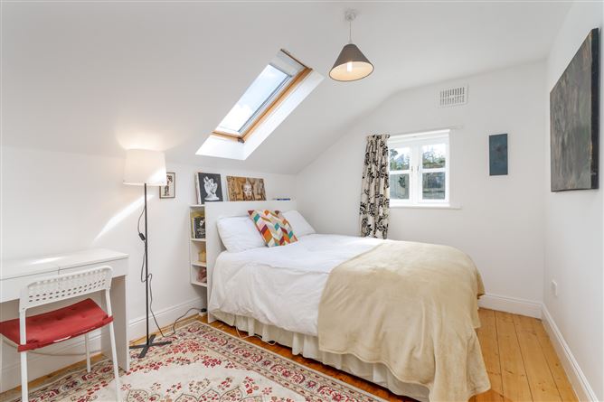 Caladh House, 3 Rathmichael Haven, Ferndale Road, Rathmichael, Dublin 18