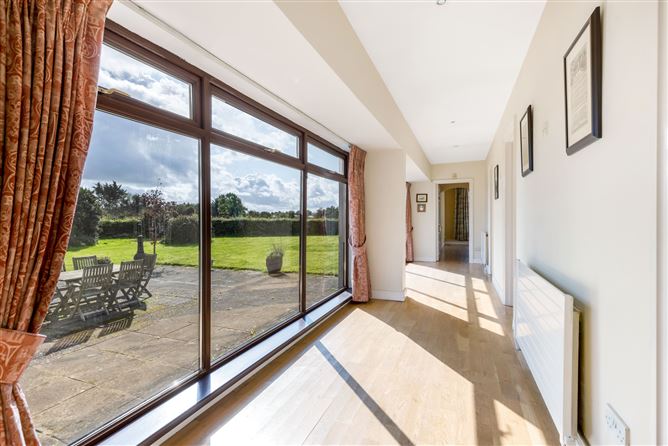 Fairyhouse Road, Ratoath, Co. Meath